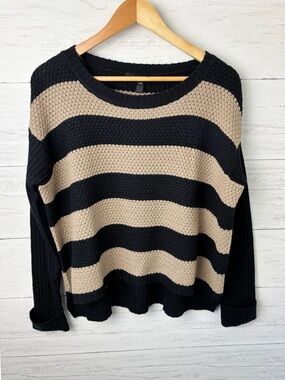U2B Urban Basics Crewneck Striped Sweater Black Cocoa Brown Large
